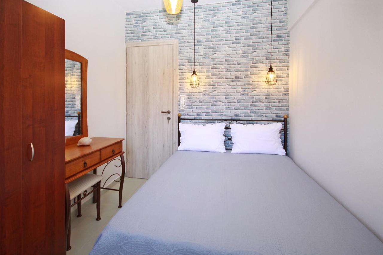 Acrothea Apartments Ormos Panagias Luaran gambar