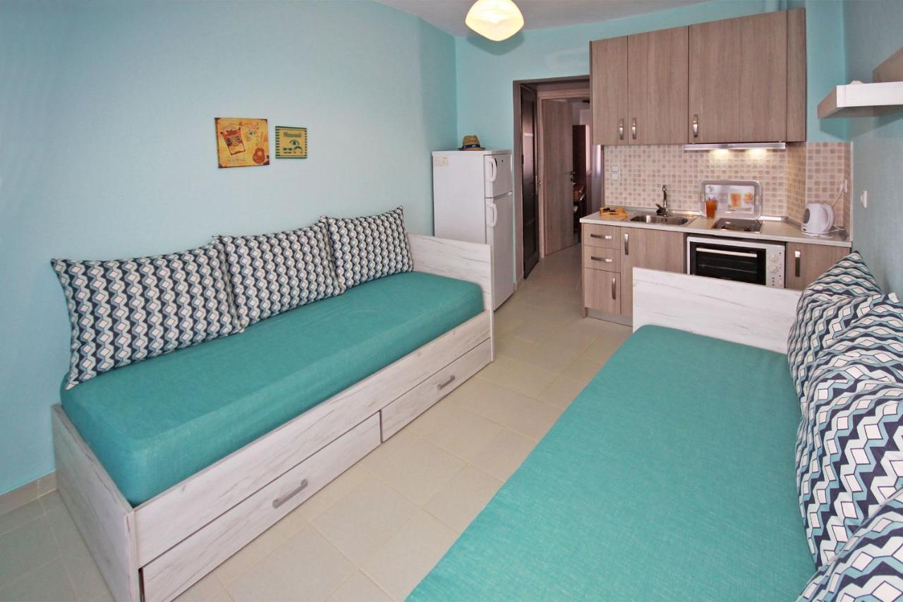 Acrothea Apartments Ormos Panagias Luaran gambar