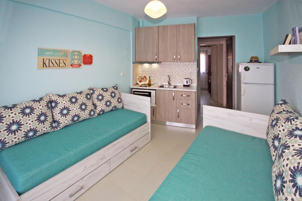 Acrothea Apartments Ormos Panagias Luaran gambar